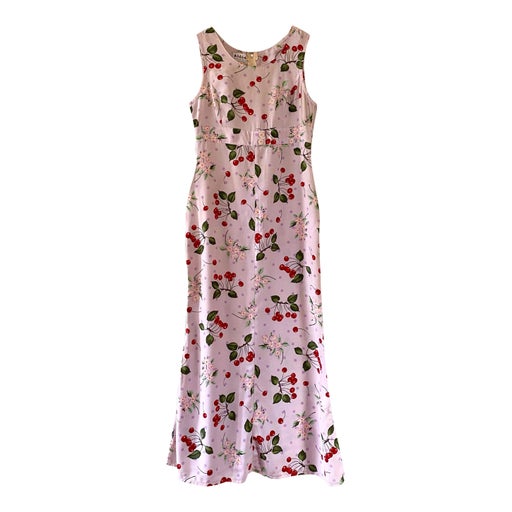 Robe cerises et pois