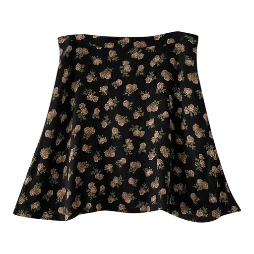 Floral mini skirt