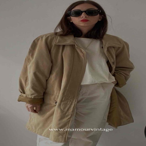 Short trench coat