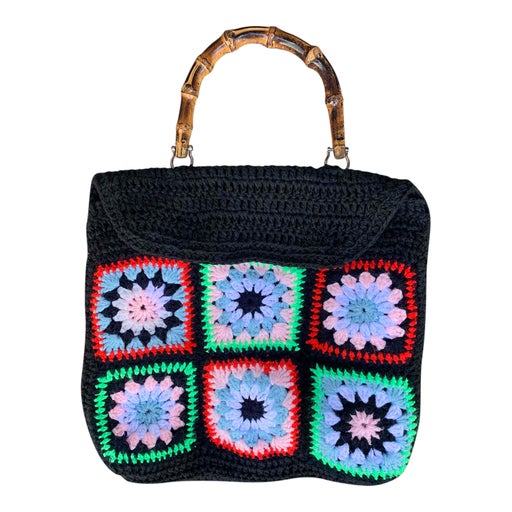 Crochet handbag