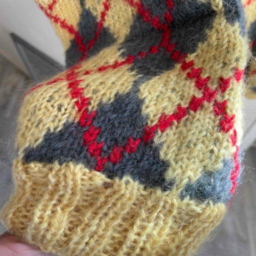 Woolen sweater
