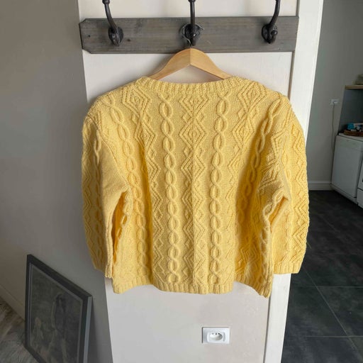 Woolen sweater