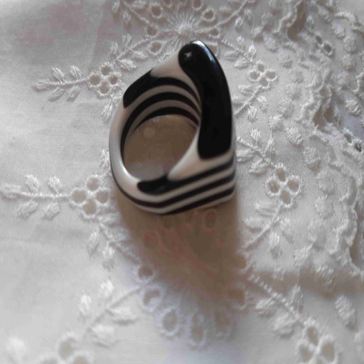 90's ring