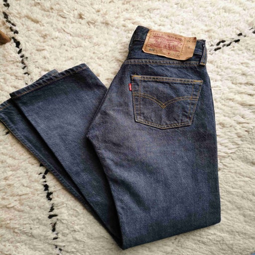 Jean Levi's 501 W25L32