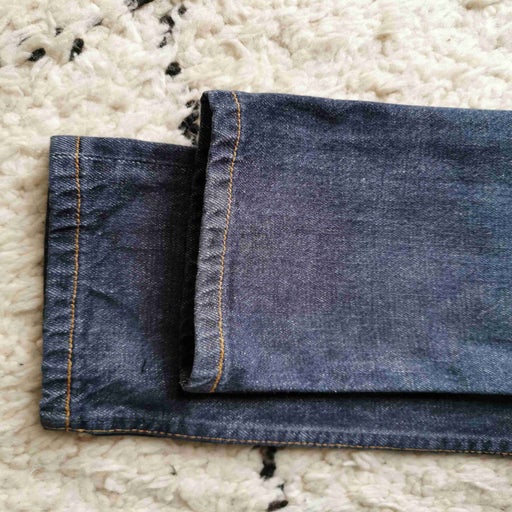 Jean Levi's 501 W25L32