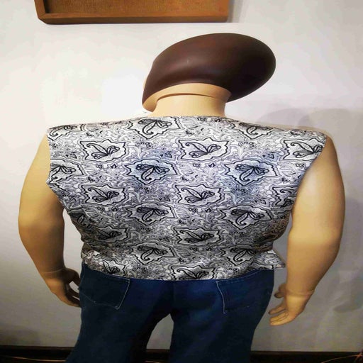 Paisley Sleeveless Vest
