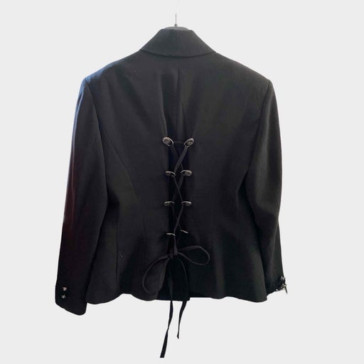 weary blazer