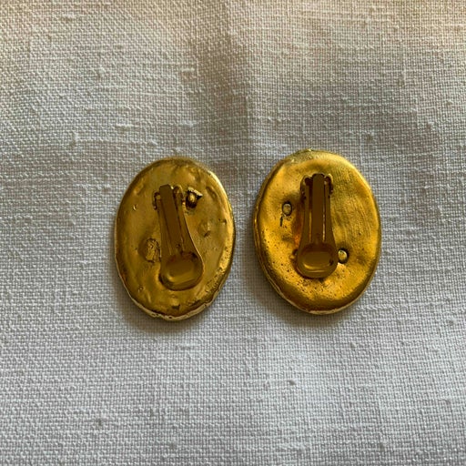 Clip-on earrings