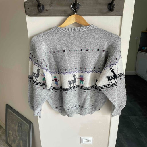 Patterned wool sweater