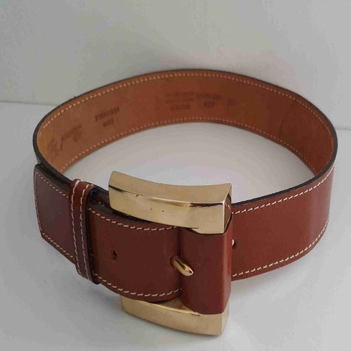 Ceinture en cuir et laiton