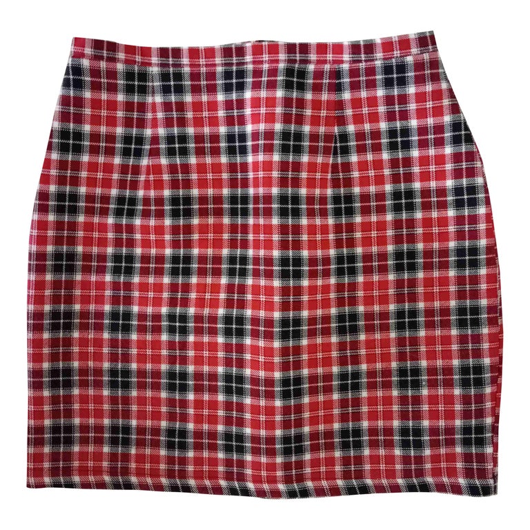 Plaid mini skirt