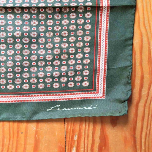 Leonard scarf