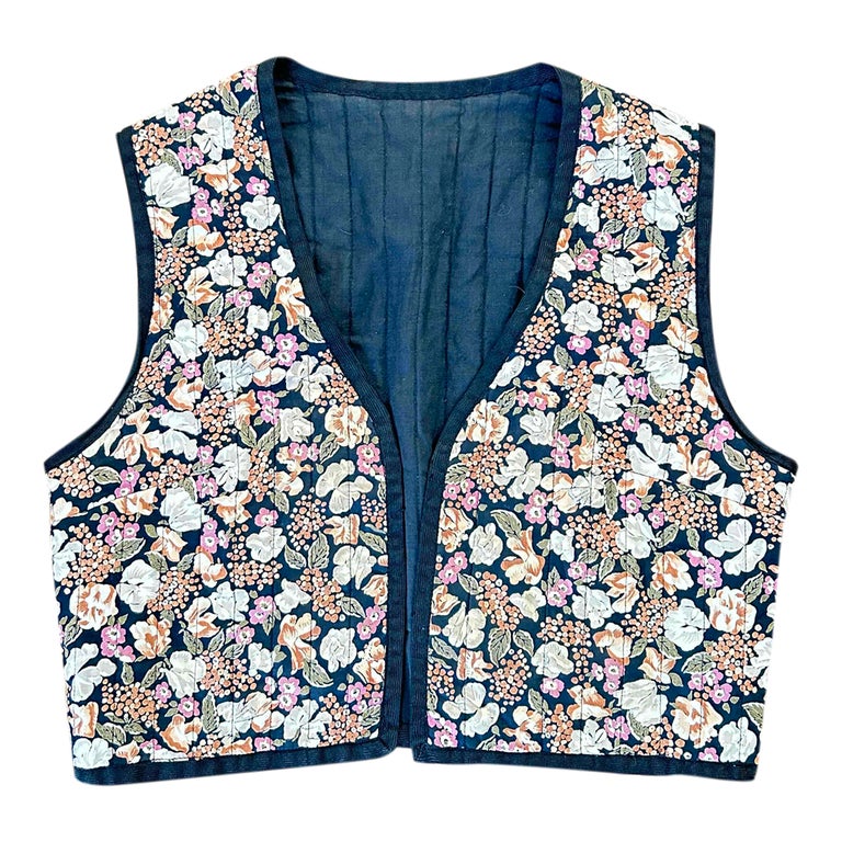 Quilted sleeveless vest