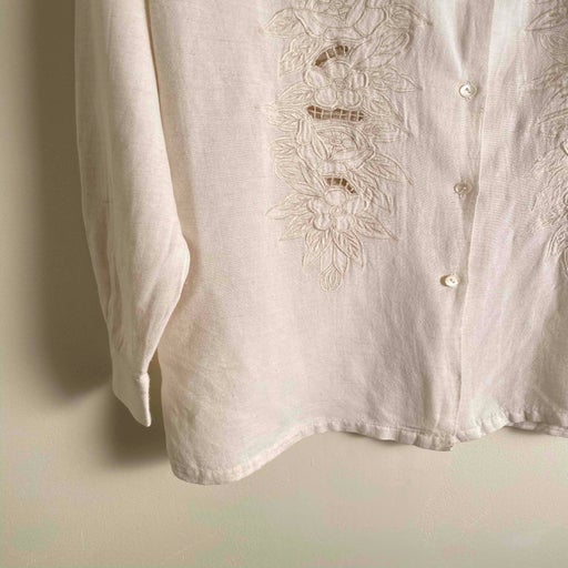 Embroidered shirt