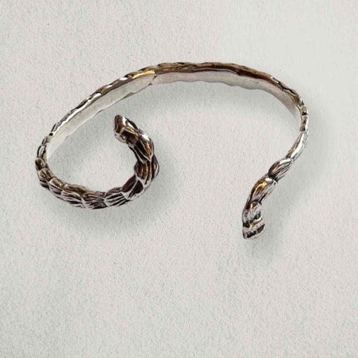 Silver metal bangle