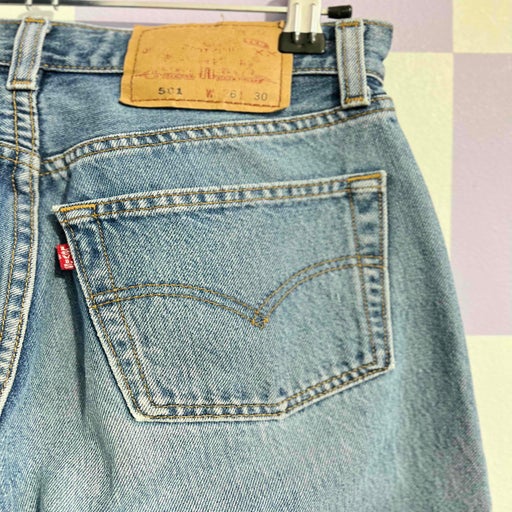 Jean Levi's W26L30