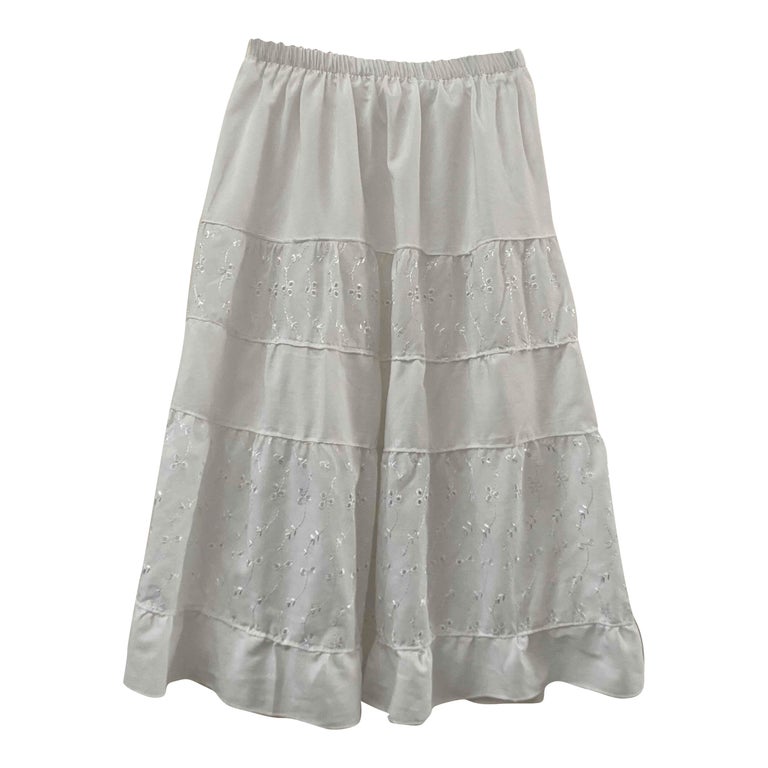Ruffled skirt