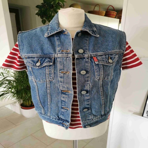 Sleeveless denim vest