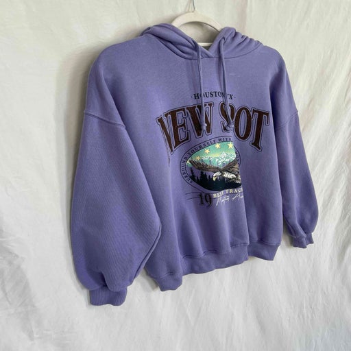 American sweatshirt