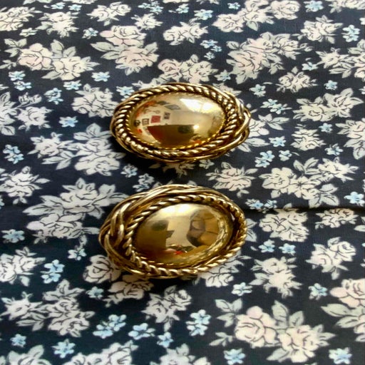 Clip-on earrings
