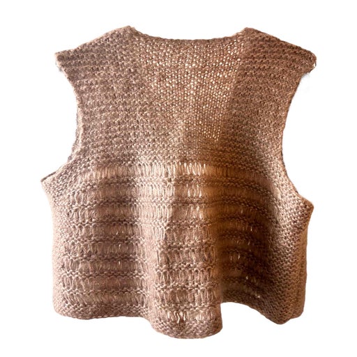 Sleeveless wool vest