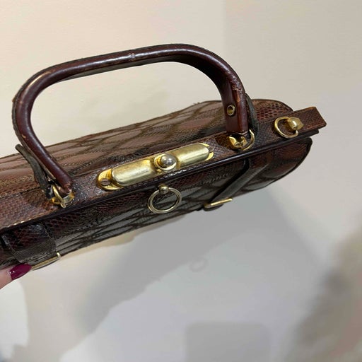 Leather bag