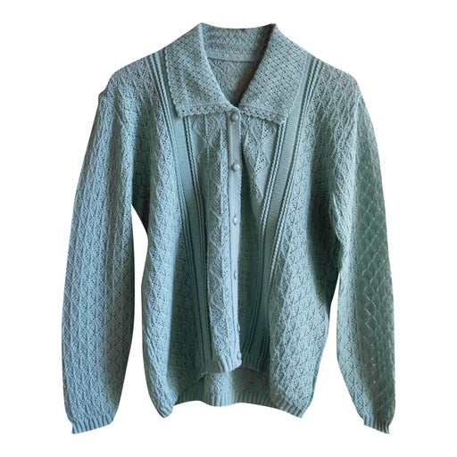 Wide collar cardigan