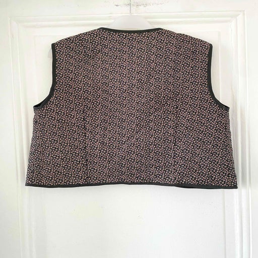 Sleeveless cotton vest