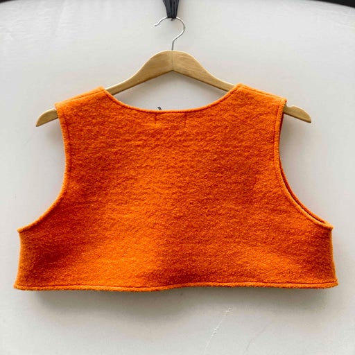 Sleeveless wool sweater