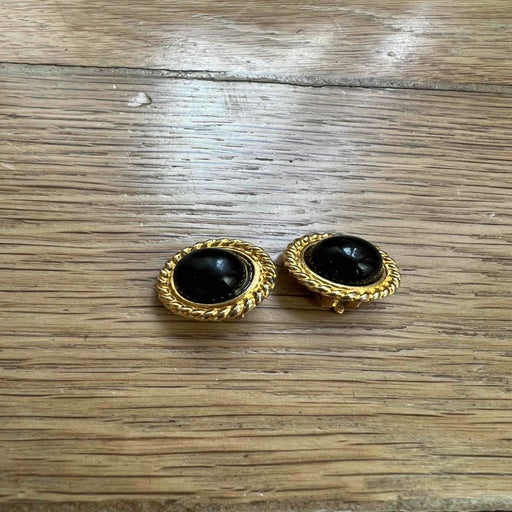 Clip-on earrings