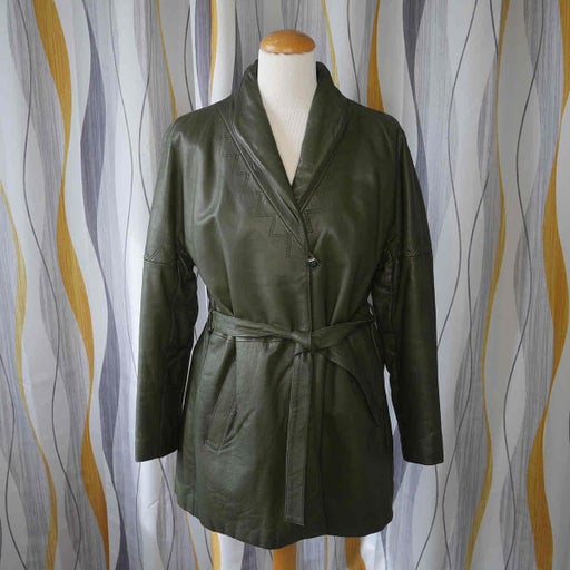 Short leather trench coat