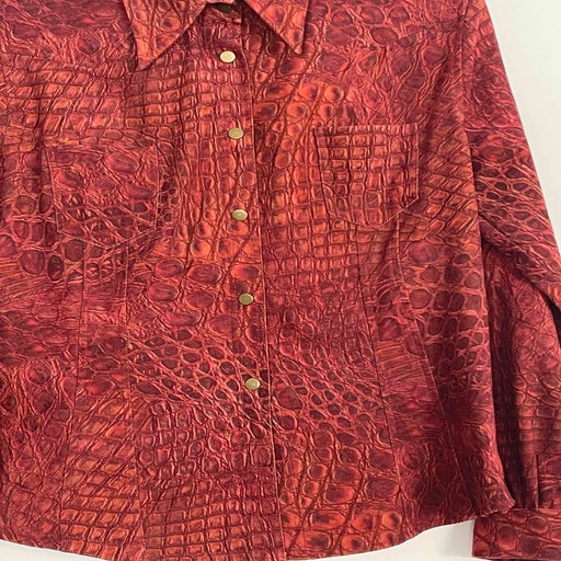 Crocodile shirt