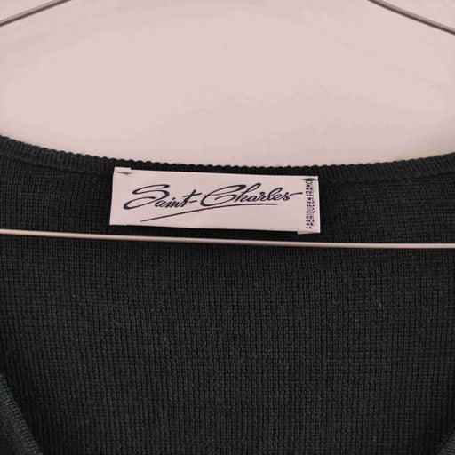 Sleeveless knit vest