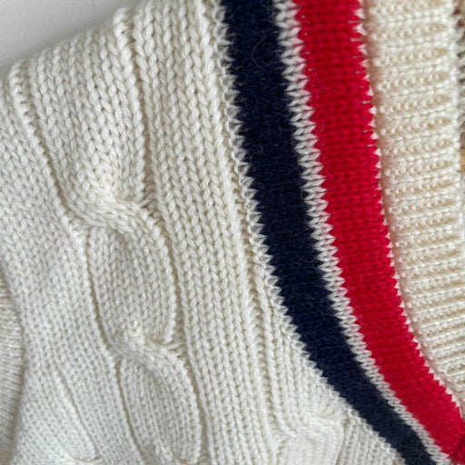 Sleeveless wool sweater