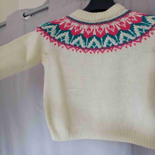 Woolen sweater