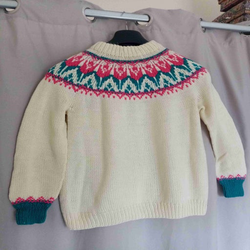 Woolen sweater