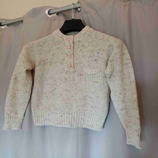 Woolen sweater
