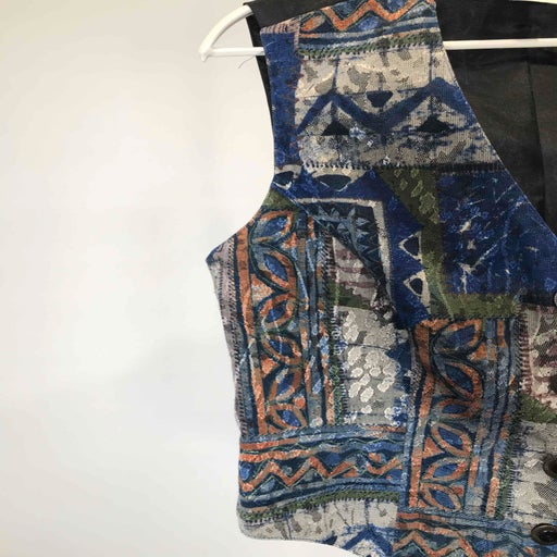 90's sleeveless vest