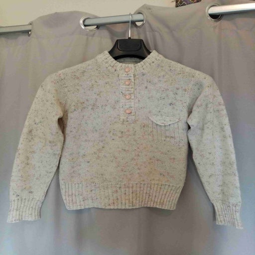 Woolen sweater