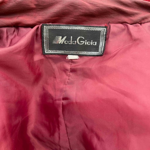 Satin sleeveless down jacket