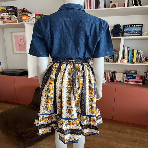 Provencal skirt