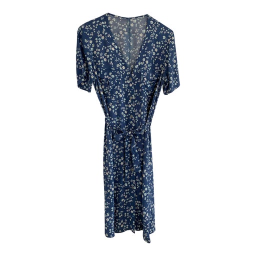 Floral buttoned dress