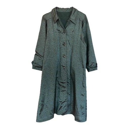 Reversible trench coat