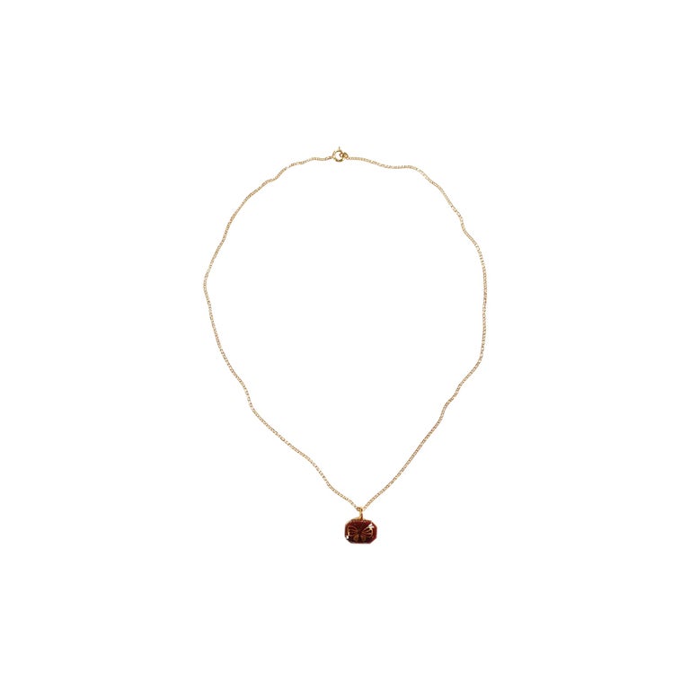 Collier pendentif en laiton doré