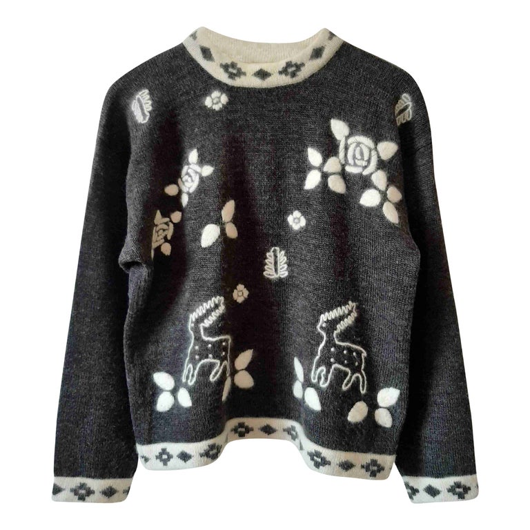 Embroidered sweater