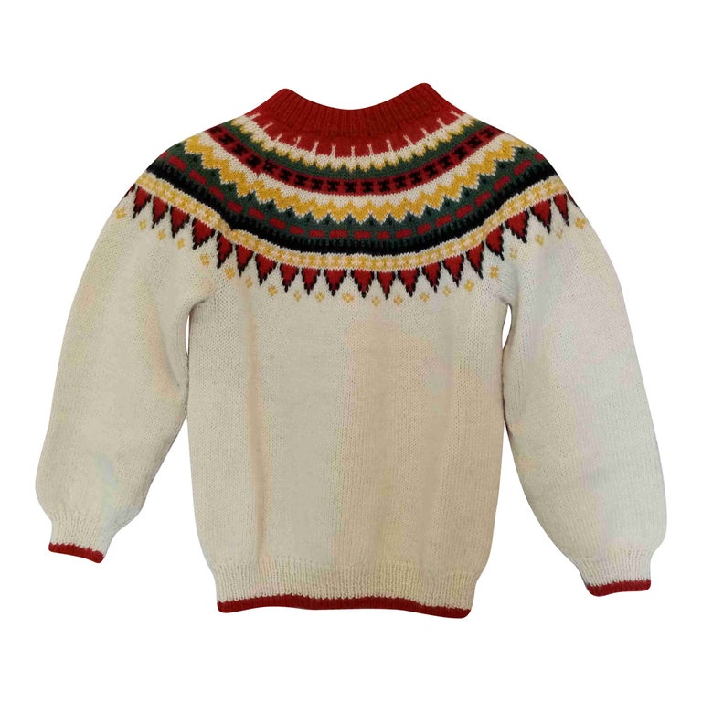 Woolen sweater