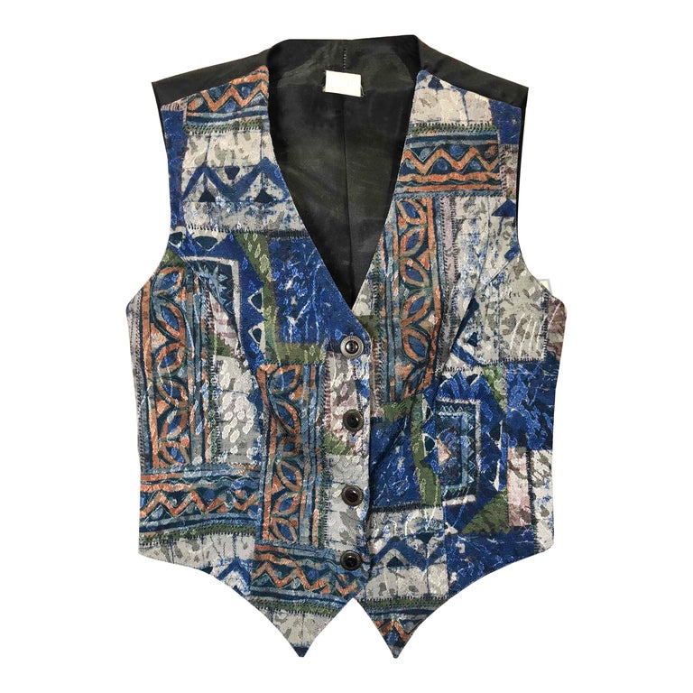 90's sleeveless vest