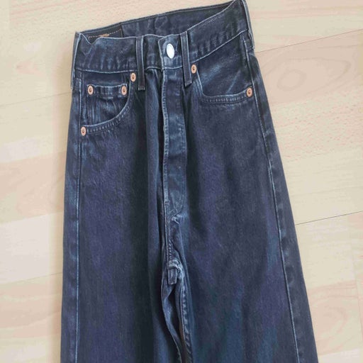 Levi's 501 L28W32 jeans