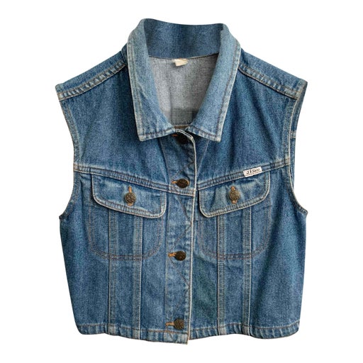 Sleeveless denim jacket