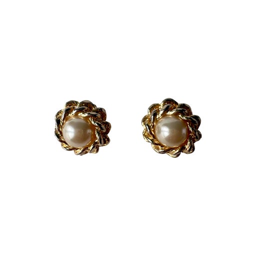 Clip-on earrings